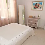 Charmante Petite Maison A L'entree De Tropez * Σαιν-Τροπέ