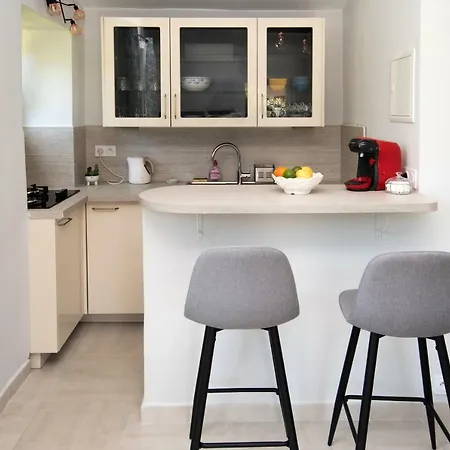 Charmante Petite Maison A L'entree De Tropez Saint-Tropez